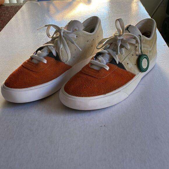 AIR JORDAN Men’s “ Dear Deloris “ Suede Leather Sneakers Size 10.5 - Picture 1 of 9